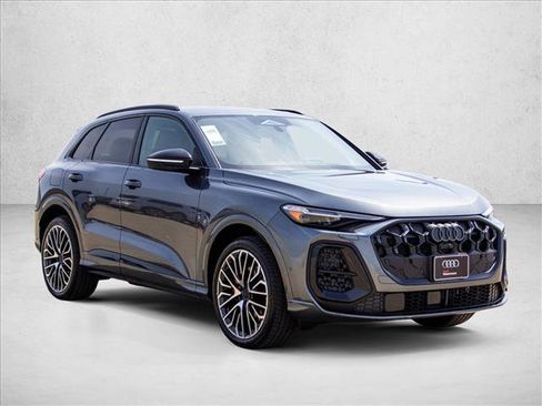 New 2026 Audi SQ5 Premium Plus AWD/4WD image 3