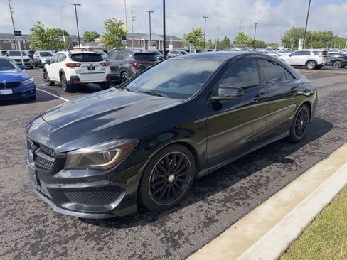 Used 2016 Mercedes-Benz CLA 250 4MATIC image 4