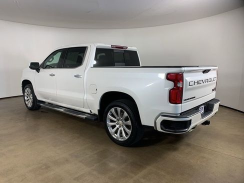 Used 2022 Chevrolet Silverado 1500 High Country w/ LPO, Dark Essentials Package image 12