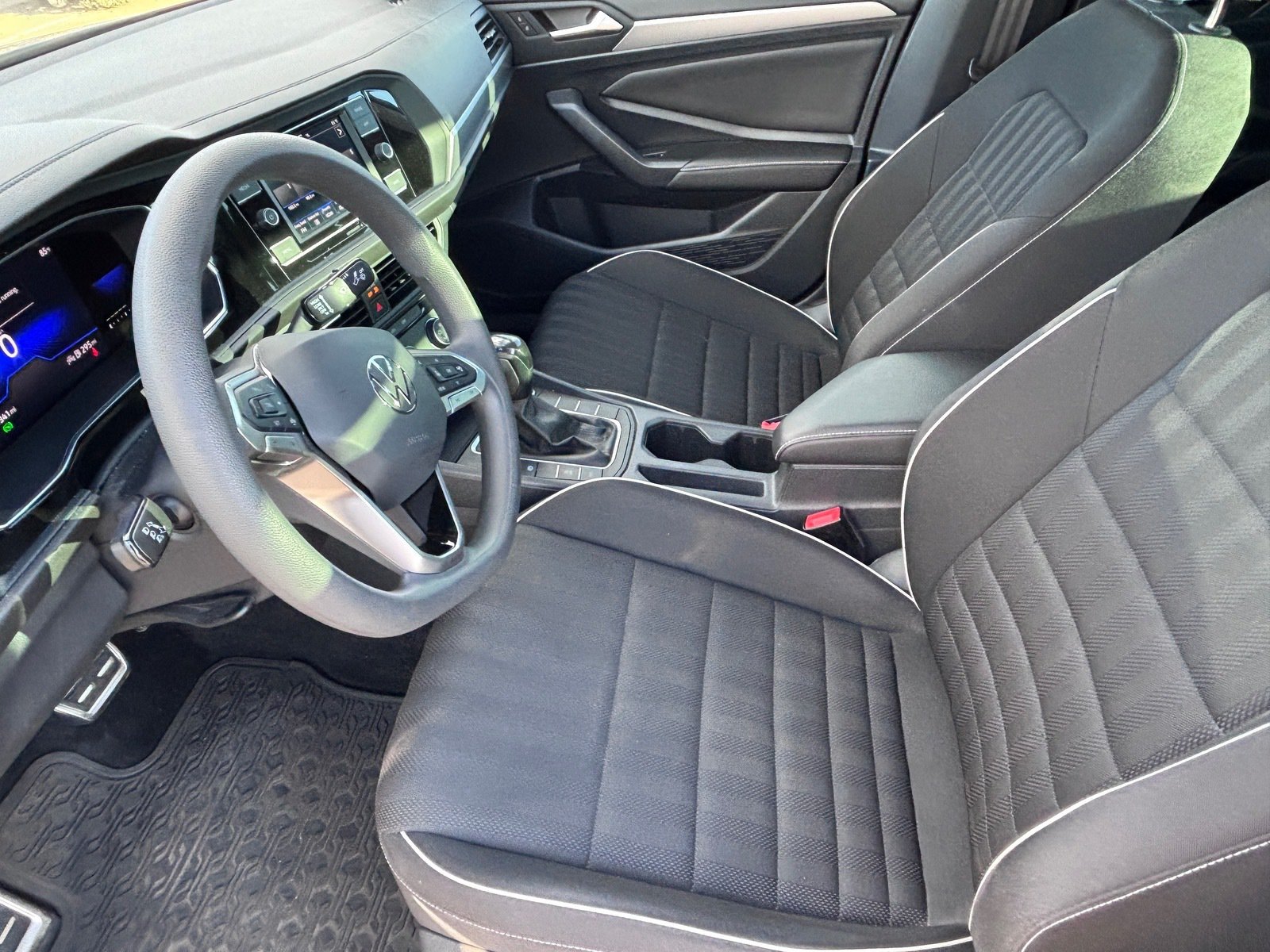 Used 2023 Volkswagen Jetta Sport FWD image 15