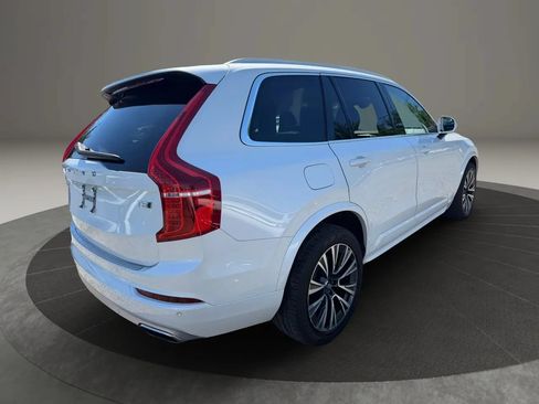 Used 2021 Volvo XC90 T5 Momentum w/ Climate Package AWD/4WD image 5