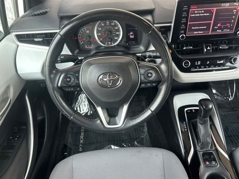 Used 2020 Toyota Corolla SE w/ SE Premium Package FWD image 14