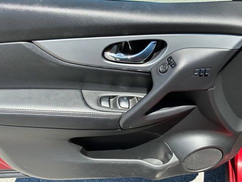 Used 2020 Nissan Rogue Sport SV w/ Technology Package AWD/4WD image 20