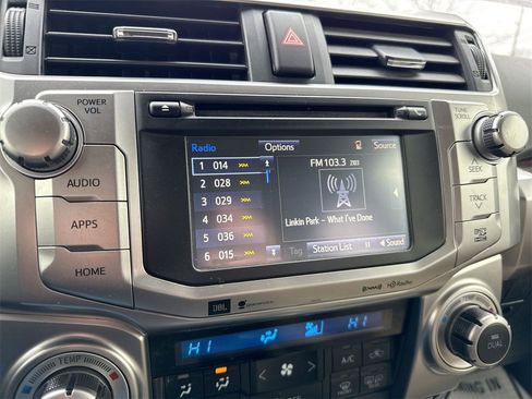 Used 2016 Toyota 4Runner Limited image 14