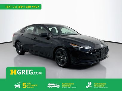 Used 2021 Hyundai Elantra SEL w/ Convenience Package