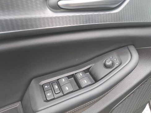 Certified 2024 Jeep Grand Cherokee Altitude AWD/4WD image 27