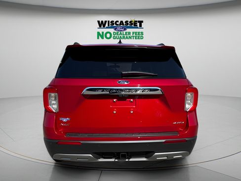 Certified 2023 Ford Explorer XLT w/ Equipment Group 202A AWD/4WD image 28