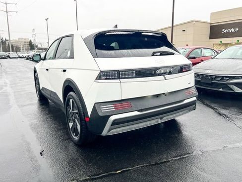New 2026 Hyundai Ioniq 5 SEL image 8