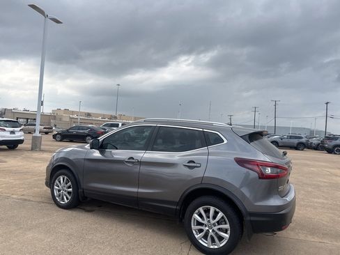 Certified 2022 Nissan Rogue Sport SV w/ Technology Package image 12