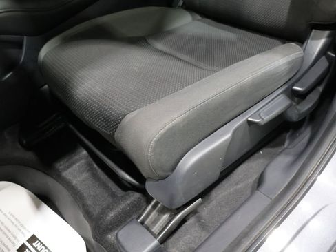 Used 2019 Honda HR-V Sport image 11