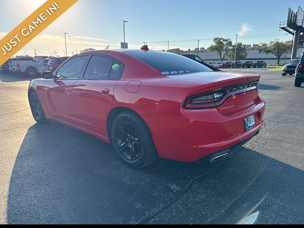 Used 2023 Dodge Charger SXT w/ Cold Weather Package RWD image 4