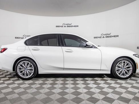 Used 2023 BMW 330i Sedan w/ Premium Package RWD image 3