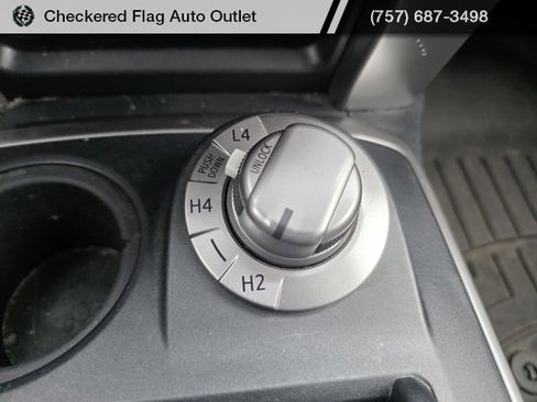 Used 2017 Toyota 4Runner SR5 image 20