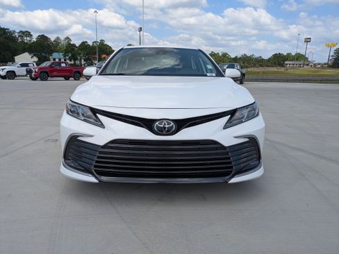 Certified 2023 Toyota Camry LE FWD image 2