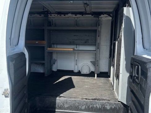 Used 2019 GMC Savana 2500 w/ Driver Convenience Package image 13