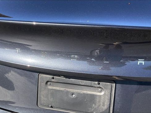 Used 2025 Tesla Model 3 Long Range image 8