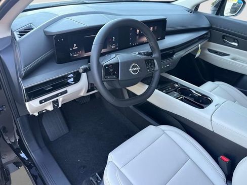 New 2026 Nissan Murano SV AWD/4WD image 13
