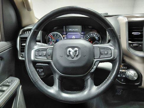 Used 2020 RAM 1500 Laramie AWD/4WD image 28