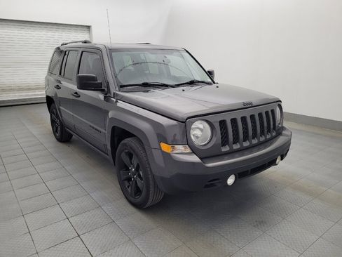 Used 2014 Jeep Patriot Sport image 13