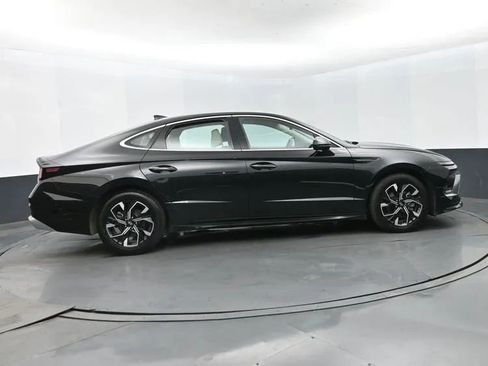 Used 2024 Hyundai Sonata SEL image 4