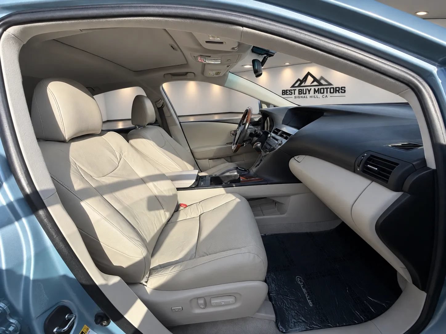 Used 2011 Lexus RX 350 2WD w/ Premium Pkg image 18