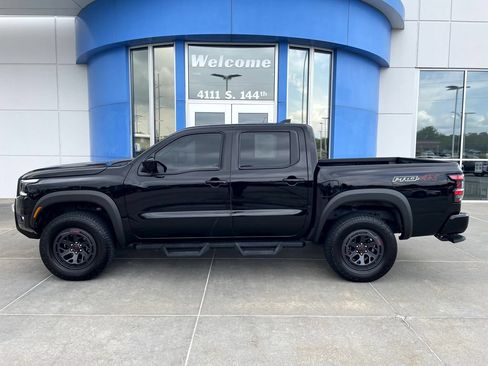 Used 2025 Nissan Frontier PRO-4X w/ Tow Package AWD/4WD image 1