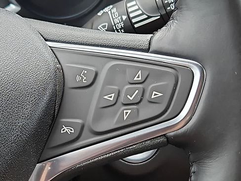 Used 2019 Chevrolet Equinox Premier FWD image 20