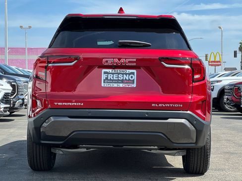 New 2026 GMC Terrain Elevation FWD image 6