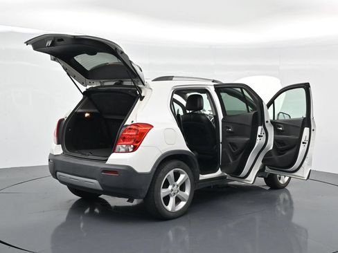 Used 2015 Chevrolet Trax LTZ FWD image 38