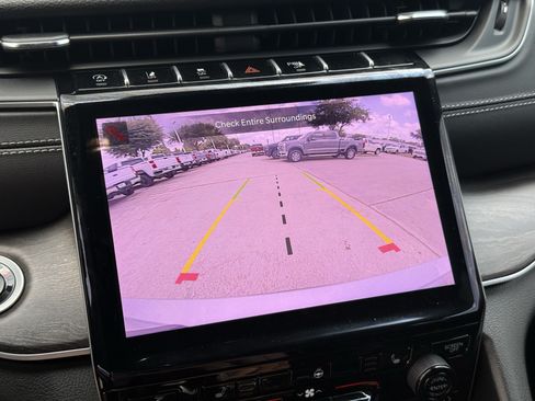 Used 2025 Jeep Grand Cherokee L Limited w/ Trailer Tow Package AWD/4WD image 22