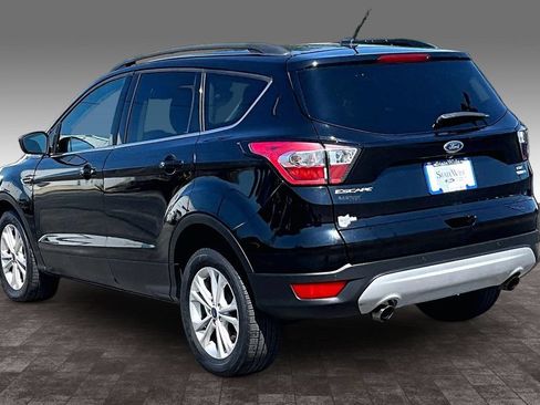 Used 2018 Ford Escape SE w/ Ford Safe & Smart Package AWD/4WD image 25
