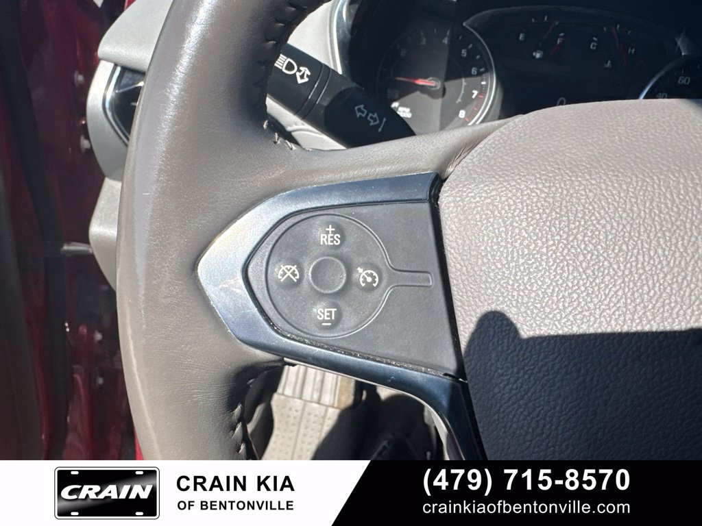 Used 2020 Chevrolet Traverse LT FWD image 12