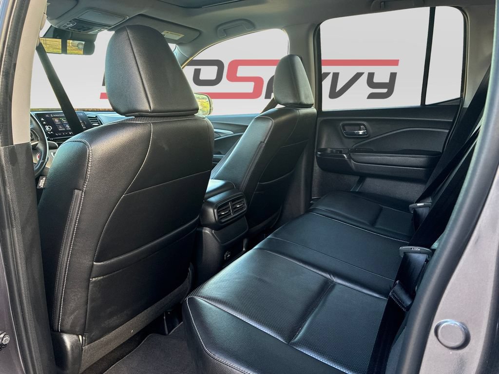 Used 2025 Honda Ridgeline RTL image 17