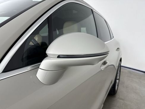 Certified 2024 Porsche Cayenne image 12