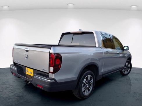 Used 2017 Honda Ridgeline RTL-E image 8