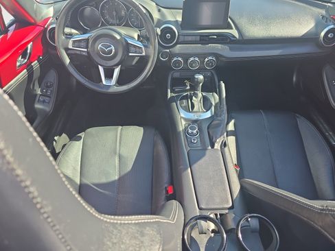 Used 2022 MAZDA MX-5 Miata Grand Touring image 14