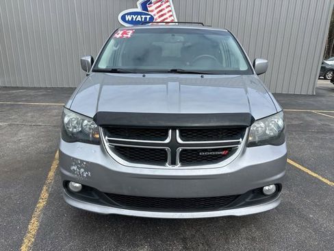 Used 2013 Dodge Grand Caravan Crew w/ Driver Convenience Group FWD image 9