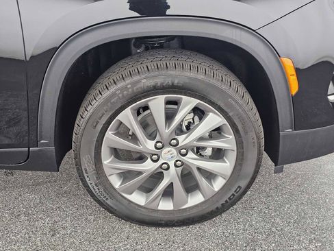 New 2026 Buick Enclave Preferred image 9