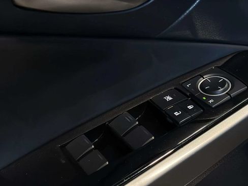 Used 2019 Lexus IS 300 RWD image 16