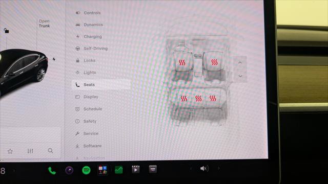 Used 2018 Tesla Model 3 Long Range RWD image 24