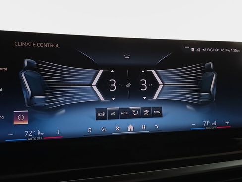 Used 2026 BMW X5 sDrive40i w/ Premium Package RWD image 16