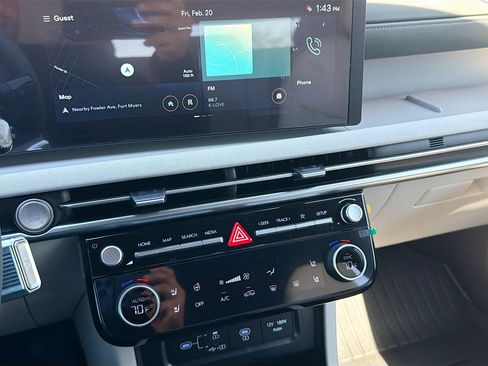 New 2026 Hyundai Tucson Limited image 28