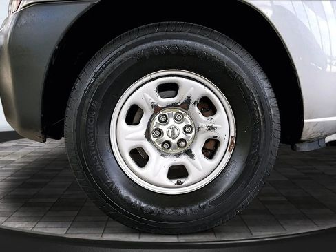 Used 2012 Nissan Xterra X RWD image 29