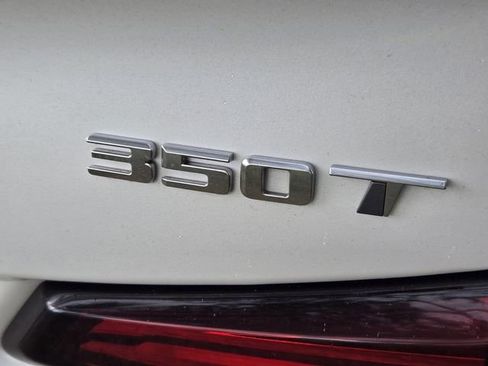 Used 2022 Cadillac XT4 Premium Luxury w/ Enhanced Visibility Package image 10