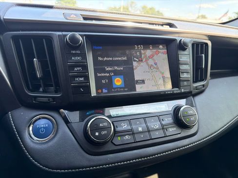 Used 2018 Toyota RAV4 XLE w/ Convenience Package AWD/4WD image 32