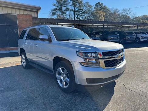 Used 2016 Chevrolet Tahoe LT image 4