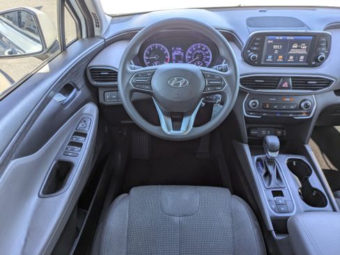Used 2020 Hyundai Santa Fe SE image 14