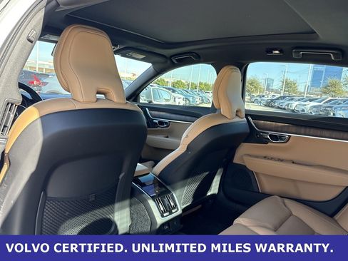 Certified 2022 Volvo S90 B6 Inscription w/ Advanced Package image 32