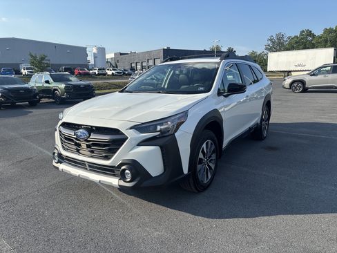 Certified 2024 Subaru Outback Limited XT AWD/4WD image 8