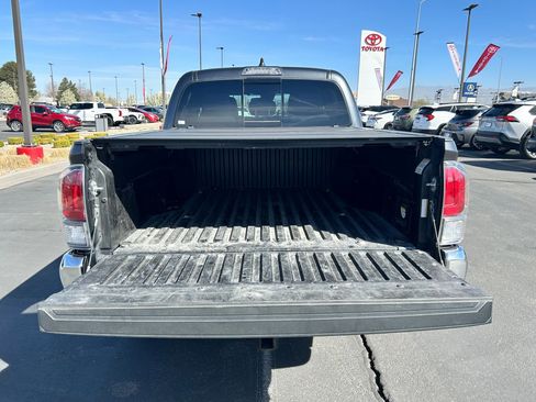 Used 2023 Toyota Tacoma TRD Off-Road image 24